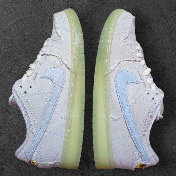 Nike SB Dunk Low Mummy Halloween Sneakers - Size 12 - Picture 1 of 6